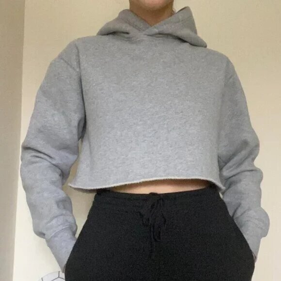 Aritzia TNA Cropped Hoodie - Picture 2 of 6